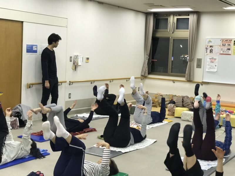大和市社会福祉協議会での健康体操指導 - 院長大岡統